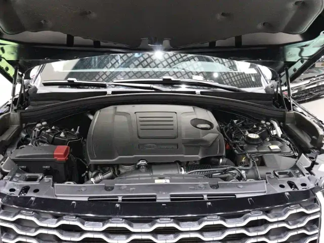 Land Rover Range Rover Velar — Фото автомобиля 24