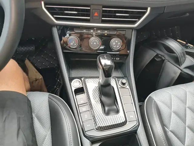 Volkswagen Sagitar — Фото автомобиля 13