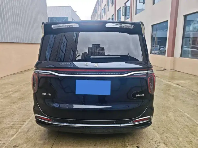 Hongqi HQ9 — Фото автомобиля 5
