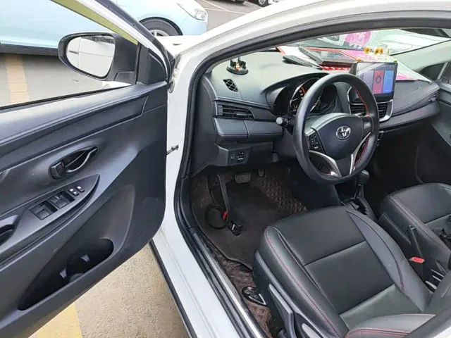 Toyota YARiS L Zhi Xuan — Фото автомобиля 15