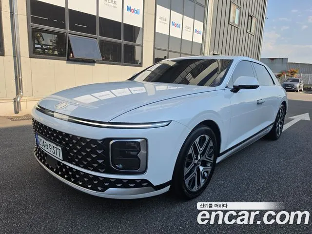 Фотография автомобиля — Hyundai Grandeur GN7