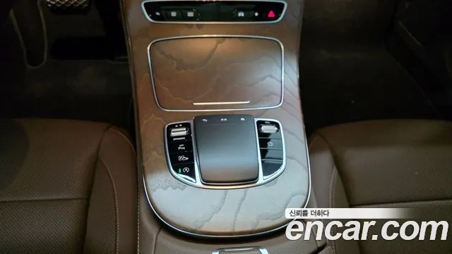 Mercedes-Benz E-Class W213 — Фото автомобиля 9