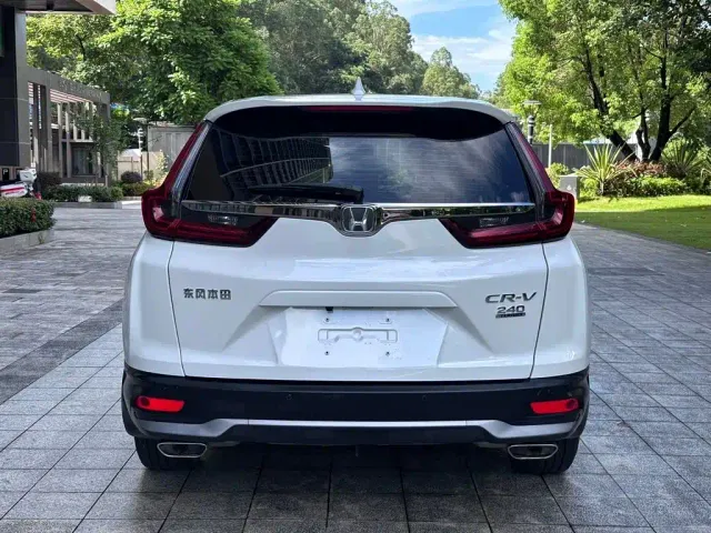 Honda CR-V — Фото автомобиля 8