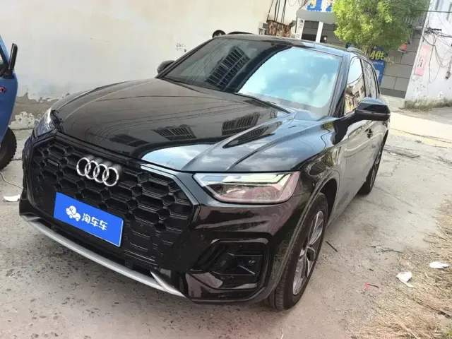 Фотография автомобиля — Audi Q5L