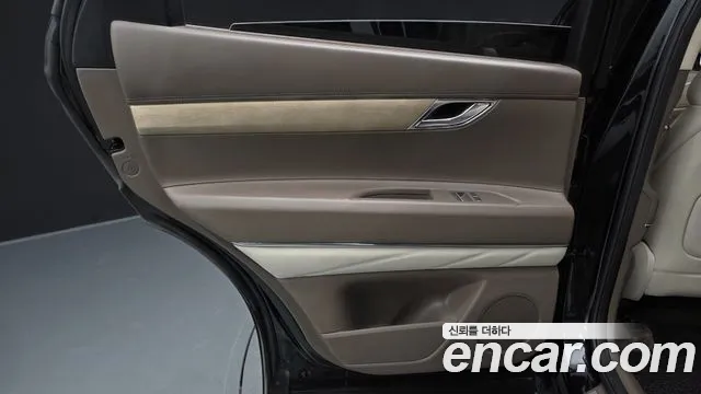 Genesis GV80 — Фото автомобиля 14