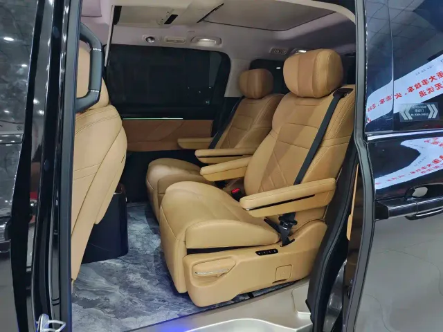 GAC Trumpchi E8 — Фото автомобиля 8
