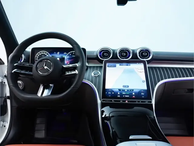 Mercedes-Benz C-Class — Фото автомобиля 23