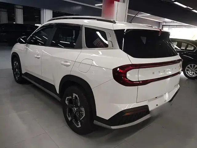 Hyundai ix35 — Фото автомобиля 4