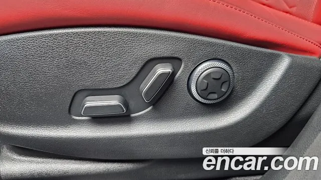 Genesis GV80 — Фото автомобиля 25