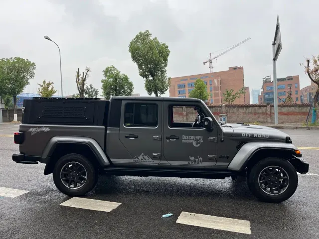 Jeep Gladiator — Фото автомобиля 4