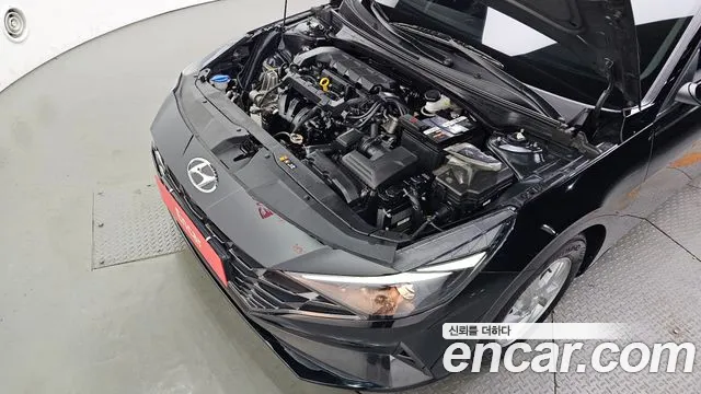Hyundai Avante CN7 — Фото автомобиля 9