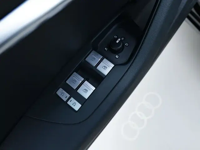 Audi A6L — Фото автомобиля 23