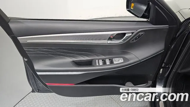Hyundai Grandeur Новый Grandeur IG — Фото автомобиля 24