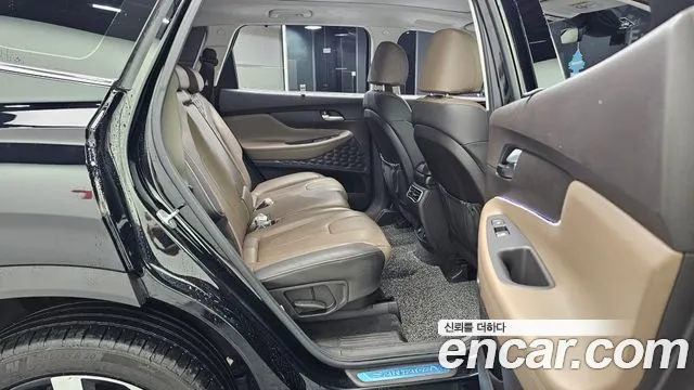 Hyundai Santafe Новый Santa Fe Дизель 2.2 2WD — Фото автомобиля 11