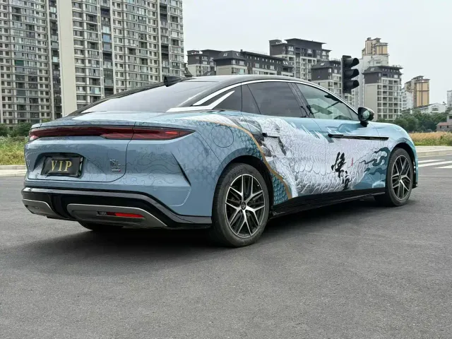 BYD Han L — Фото автомобиля 5