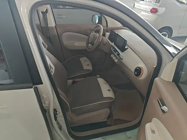 Wuling Hongguang Mini EV — Фото автомобиля 19