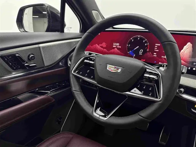 Cadillac XT5 — Фото автомобиля 10