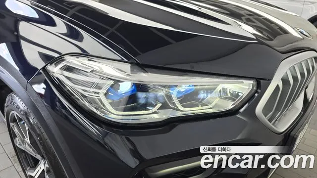 BMW X6 xDrive40i M Sport — Фото автомобиля 22