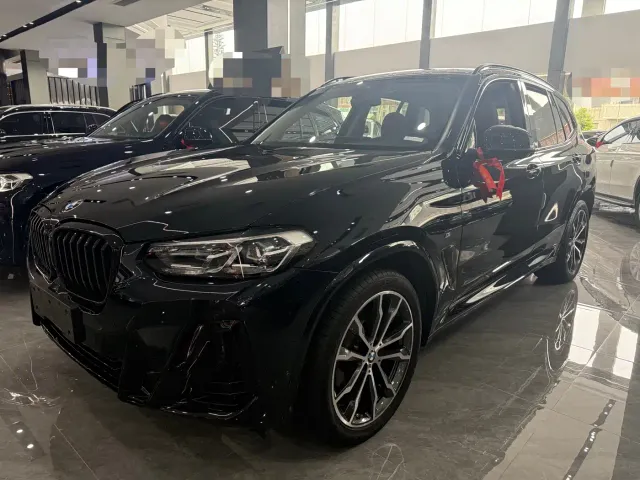 Фотография автомобиля — BMW X3