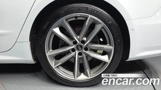Audi A7 55 TFSI quattro Premium — Фото автомобиля 18