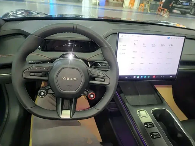 Xiaomi SU7 — Фото автомобиля 10