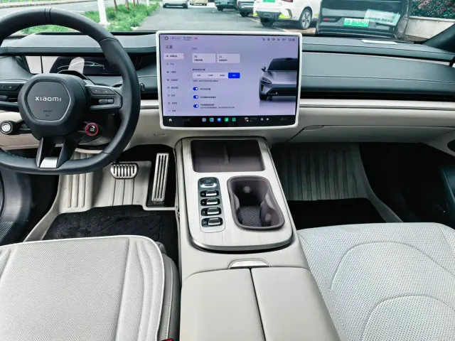 Xiaomi SU7 — Фото автомобиля 10
