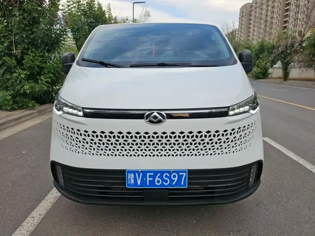 Maxus Xintu V70 — Фото автомобиля 2