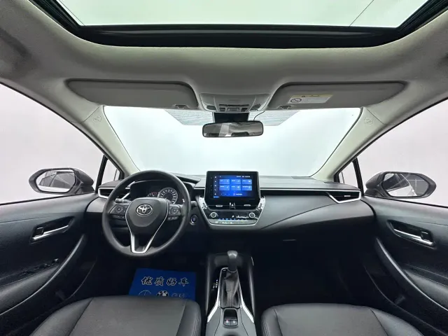 Toyota Corolla — Фото автомобиля 11