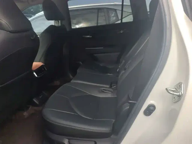 Toyota Highlander — Фото автомобиля 16