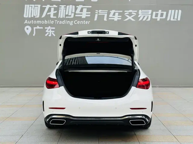 Mercedes-Benz C-Class — Фото автомобиля 17