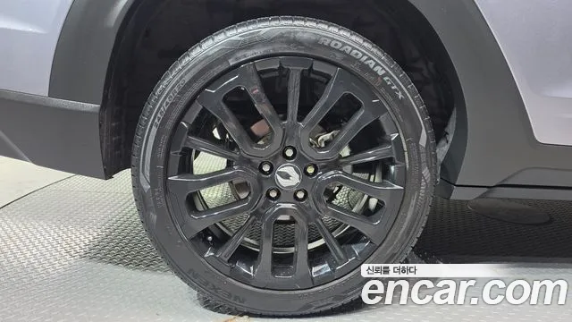 KGM Torres — Фото автомобиля 5