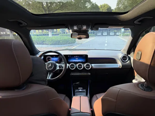 Mercedes-Benz GLB-Class — Фото автомобиля 12