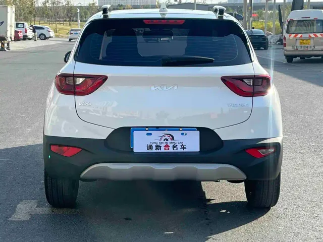 Kia KX1 — Фото автомобиля 9