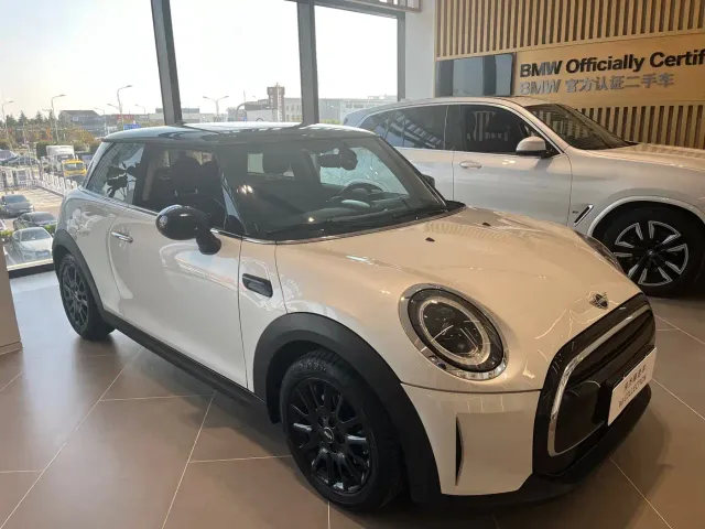 MINI Hatch — Фото автомобиля 9