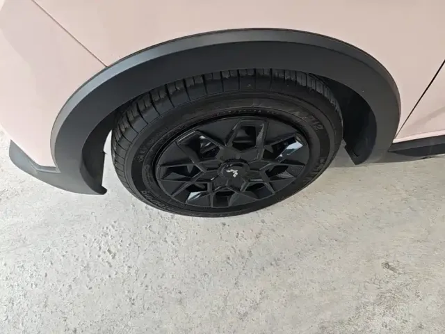 Wuling Hongguang Mini EV — Фото автомобиля 19