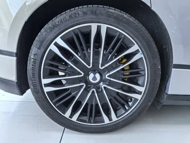 Denza Z9GT — Фото автомобиля 9