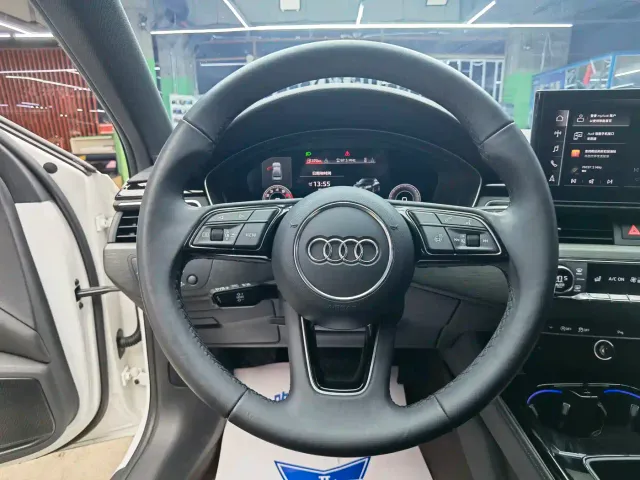 Audi A4L — Фото автомобиля 10