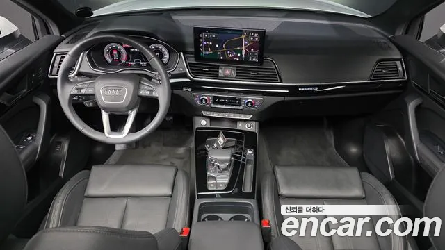 Audi Q5 45 TFSI quattro Premium — Фото автомобиля 7