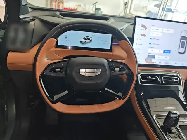 Geely Boyue L — Фото автомобиля 10