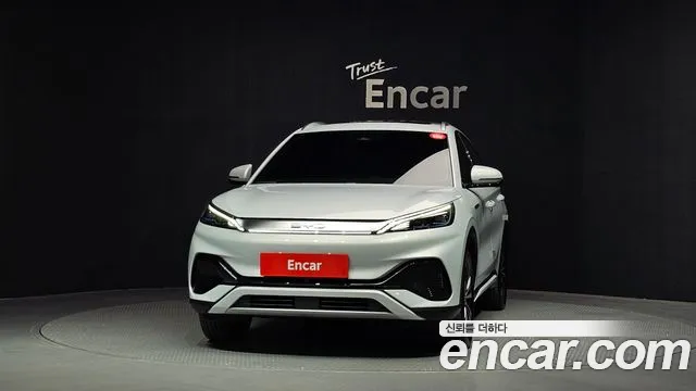 BYD Atto 3 — Фото автомобиля 3