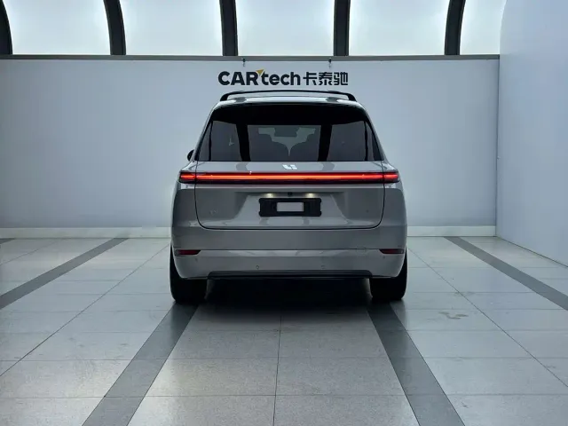 Li Auto L9 — Фото автомобиля 5