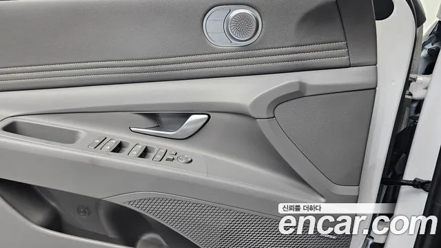 Hyundai Avante CN7 — Фото автомобиля 18