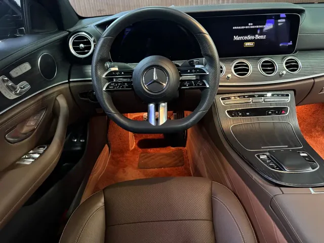 Mercedes-Benz Mercedes-Benz E-Class New Energy 2023 E 350 e L Plug-in Hybrid Sedan — Фото автомобиля 9
