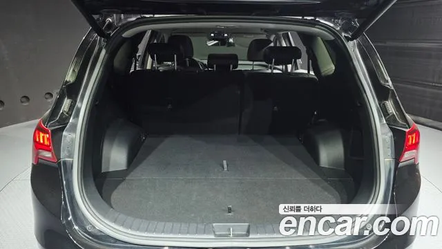 Hyundai Santa Fe New — Фото автомобиля 20