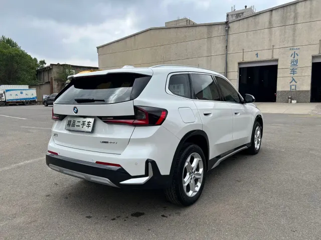 BMW X1 — Фото автомобиля 4