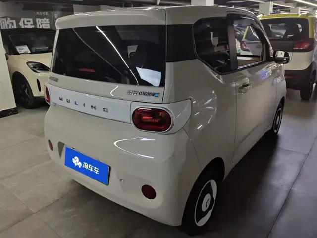 Wuling Hongguang Mini EV — Фото автомобиля 3
