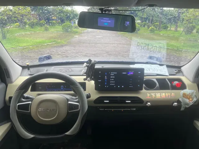 Geely Panda — Фото автомобиля 17