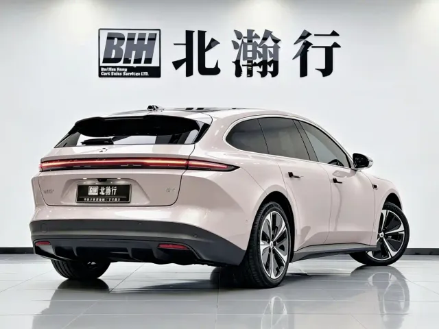 Nio ET5 Touring — Фото автомобиля 5
