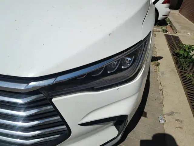 BYD Song MAX — Фото автомобиля 5