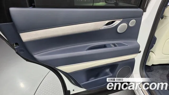 Genesis GV80 — Фото автомобиля 14